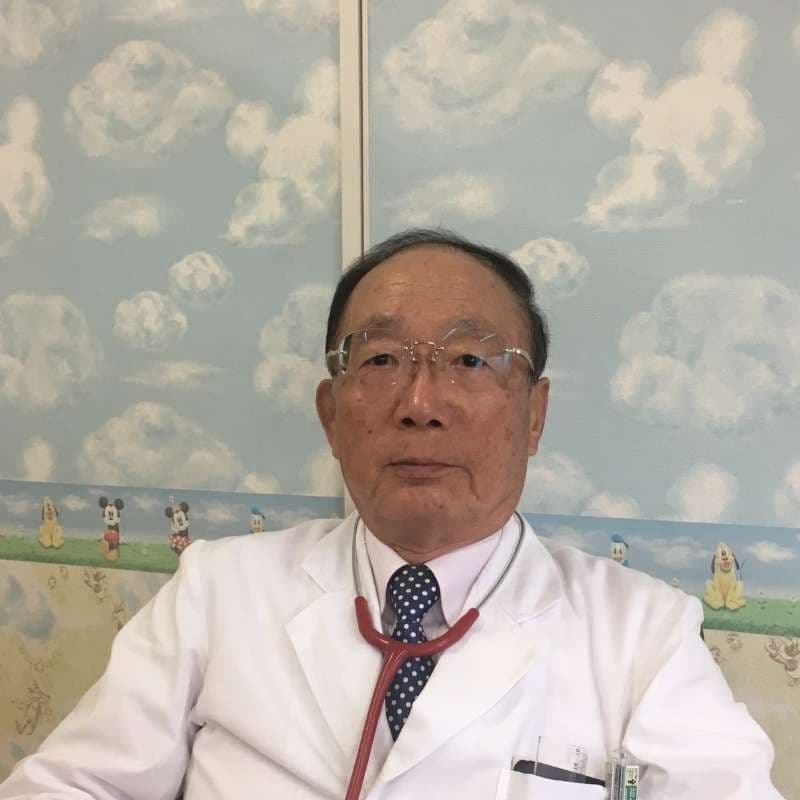 院長・安岡盟